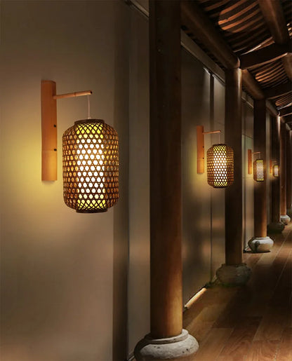 Rustic Bamboo Wall Sconce Lamp – Eco-Friendly Home Decor