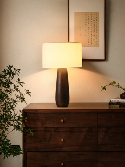 Lampe LED moderne en bois de frêne – Améliorez le style de votre maison.