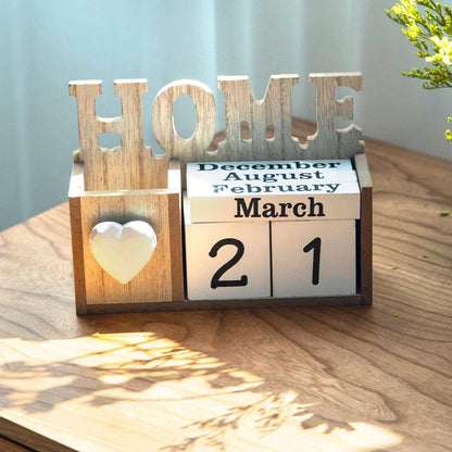 木制万年历 & 笔筒 – 优雅的桌面收纳架