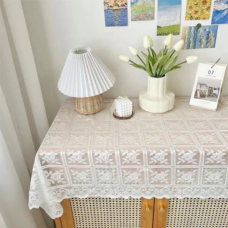 古董蕾丝桌布 - 适合任何场合的优雅装饰